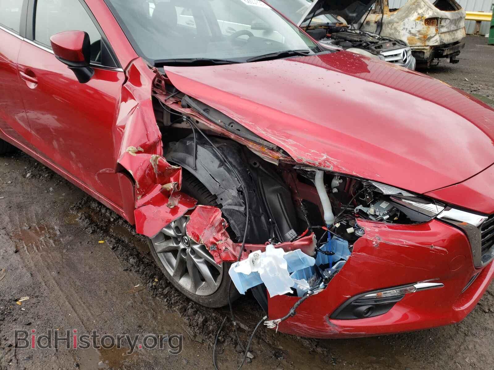 2018 MAZDA 3 - VIN: 3MZBN1M33JM250543 - Фото 9
