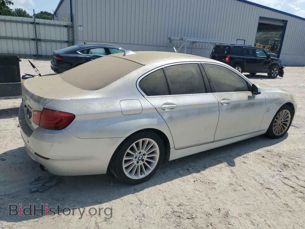 2011 BMW 5 SERIES - VIN: WBAFU7C57BC778387 - Фото 3