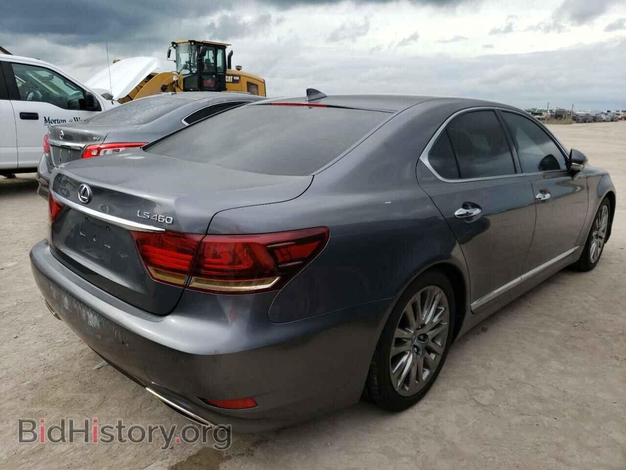 2017 LEXUS LS460 - VIN: JTHBL5EF2H5147007 - Photo 4