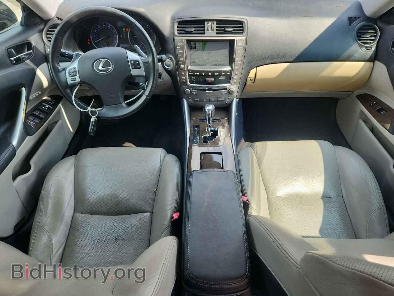 2011 LEXUS IS - VIN: JTHCF5C28B5044712 - Photo 8