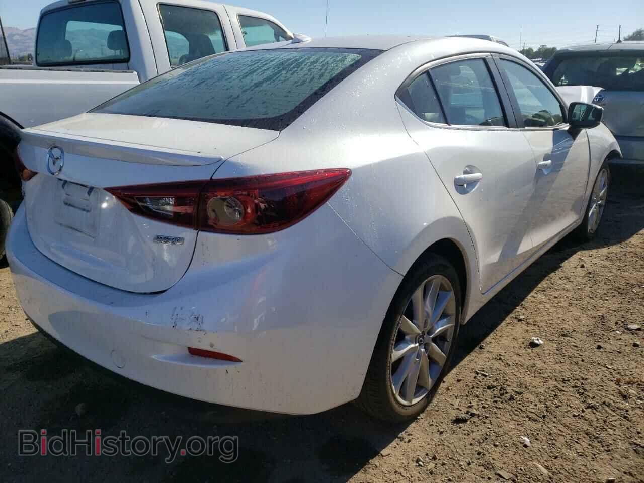 2017 MAZDA 3 - VIN: 3MZBN1W35HM130041 - Фото 4