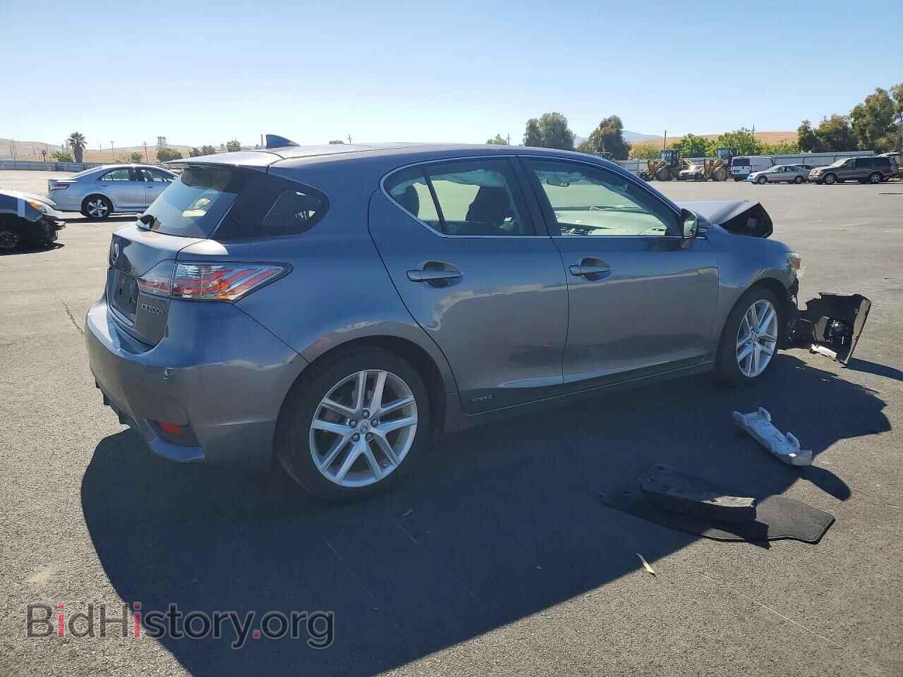 2014 LEXUS CT 200 - VIN: JTHKD5BH3E2178993 - Photo 3