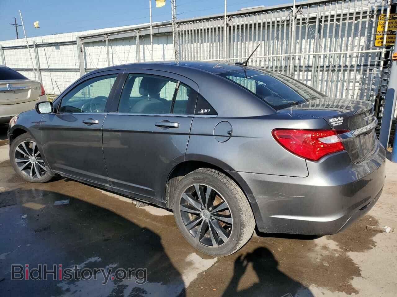 2013 CHRYSLER 200 - VIN: 1C3CCBBB9DN631700 - Фото 2