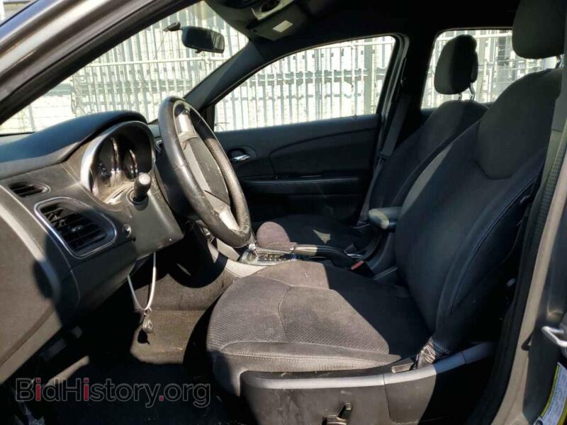 2013 Chrysler 200 (VIN 1C3CCBBB9DN631700) — фото 7 из 12