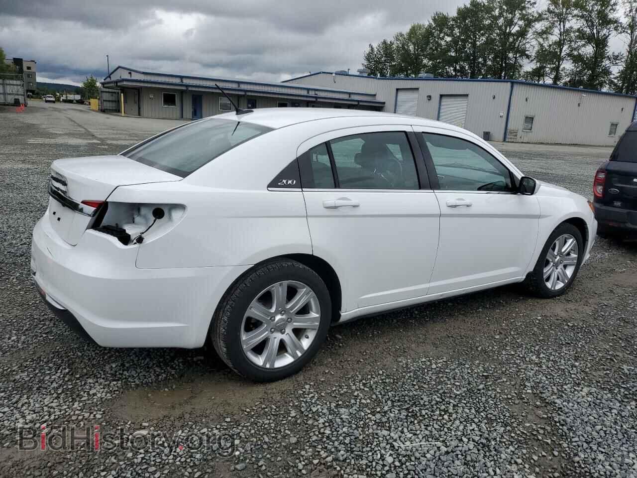 2013 CHRYSLER 200 - VIN: 1C3CCBAB3DN706182 - Photo 3