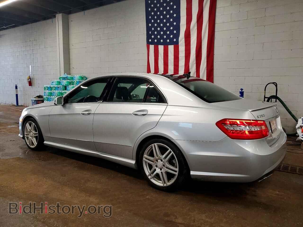 2011 MERCEDES-BENZ E-CLASS - VIN: WDDHF8HB4BA301072 - Photo 2