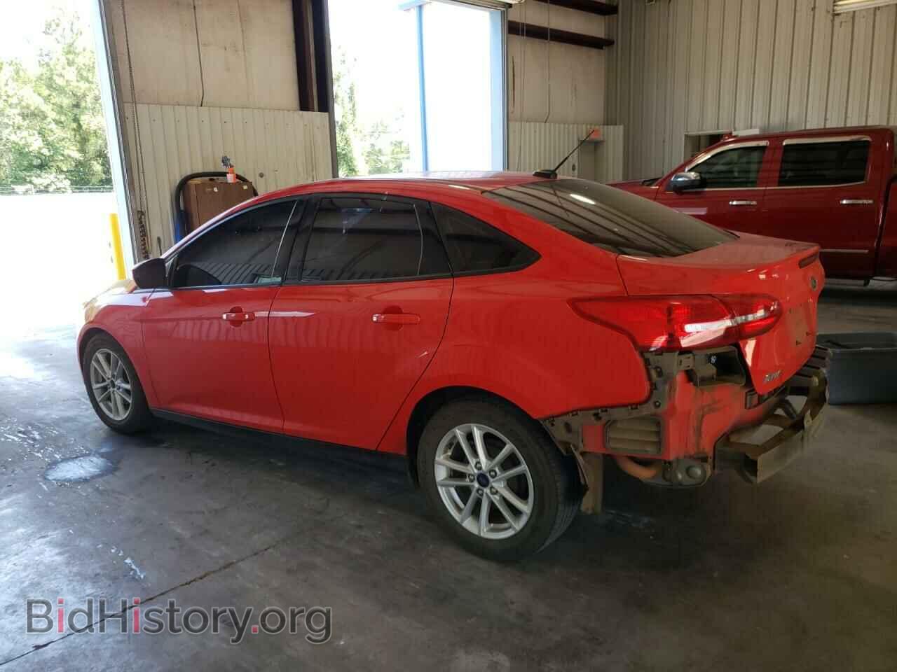 2017 FORD FOCUS - VIN: 1FADP3F29HL244432 - Фото 2