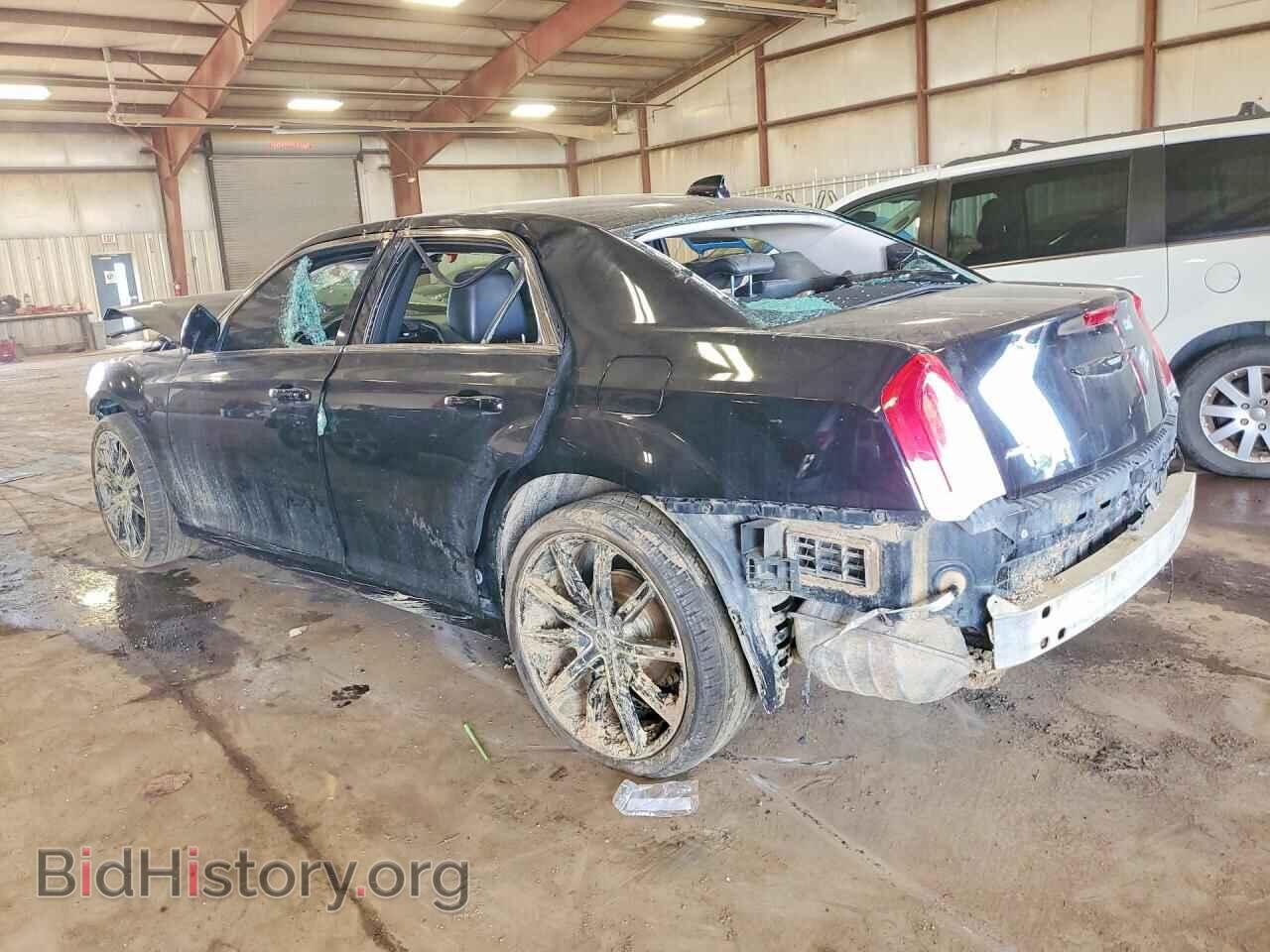 2015 CHRYSLER 300 - VIN: 2C3CCARG5FH781875 - Фото 2