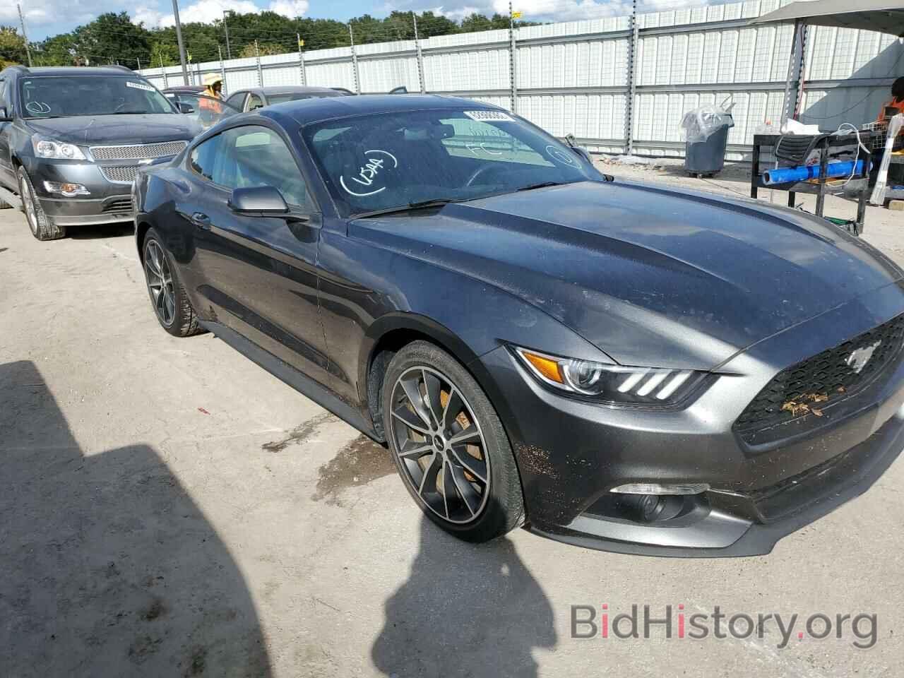 Photo 1FA6P8TH9H5270838 - FORD MUSTANG 2017