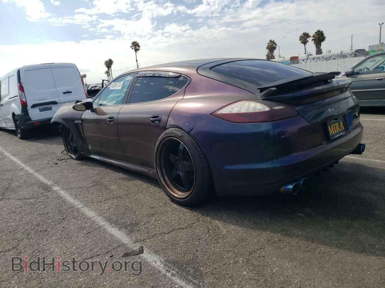 2011 PORSCHE PANAMERA - VIN: WP0AC2A73BL090393 - Фото 2