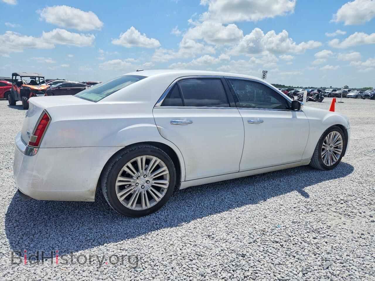 2013 CHRYSLER 300 - VIN: 2C3CCAET2DH577390 - Photo 3