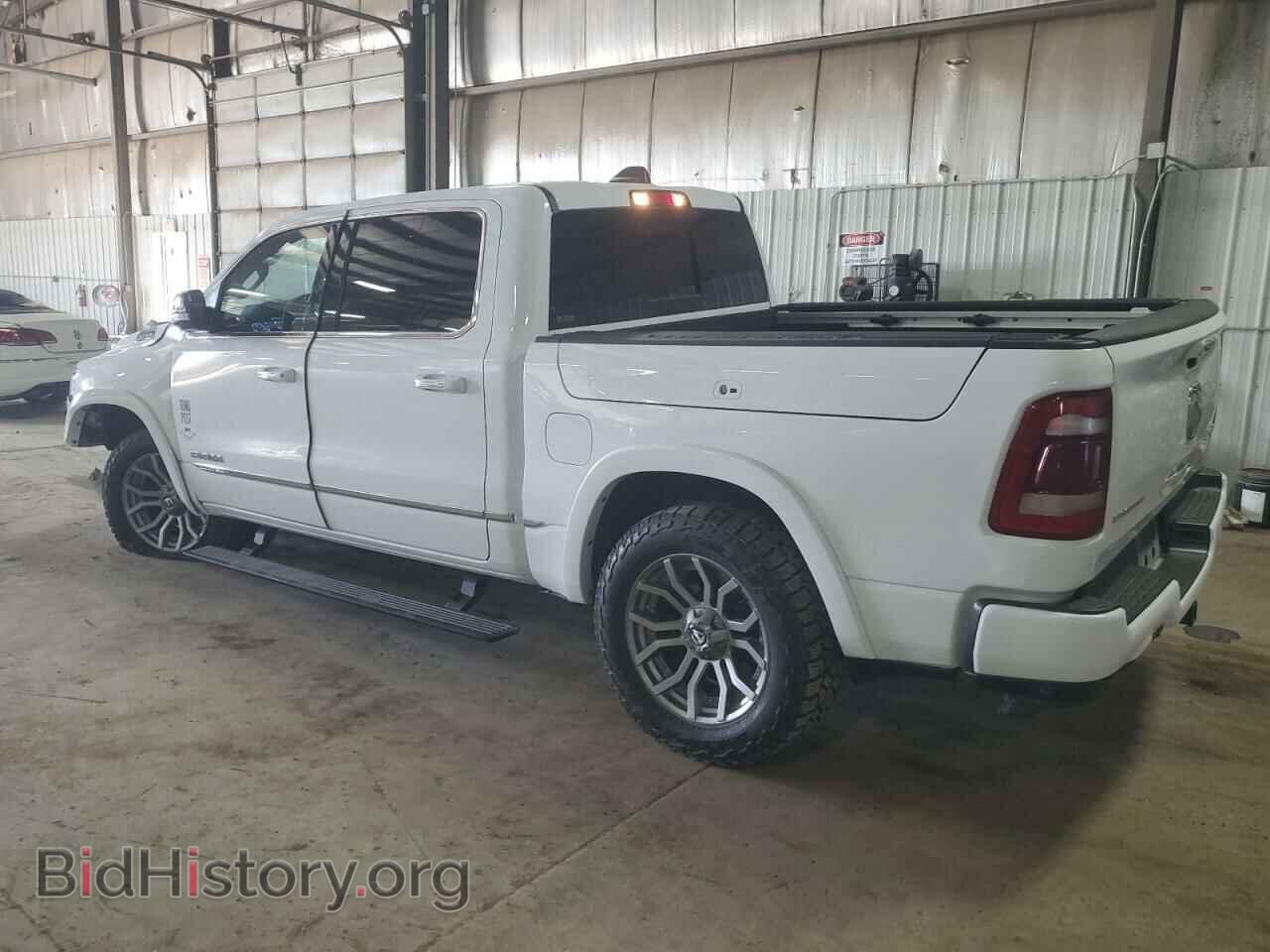 2020 RAM 1500 - VIN: 1C6SRFHT6LN269733 - Фото 2