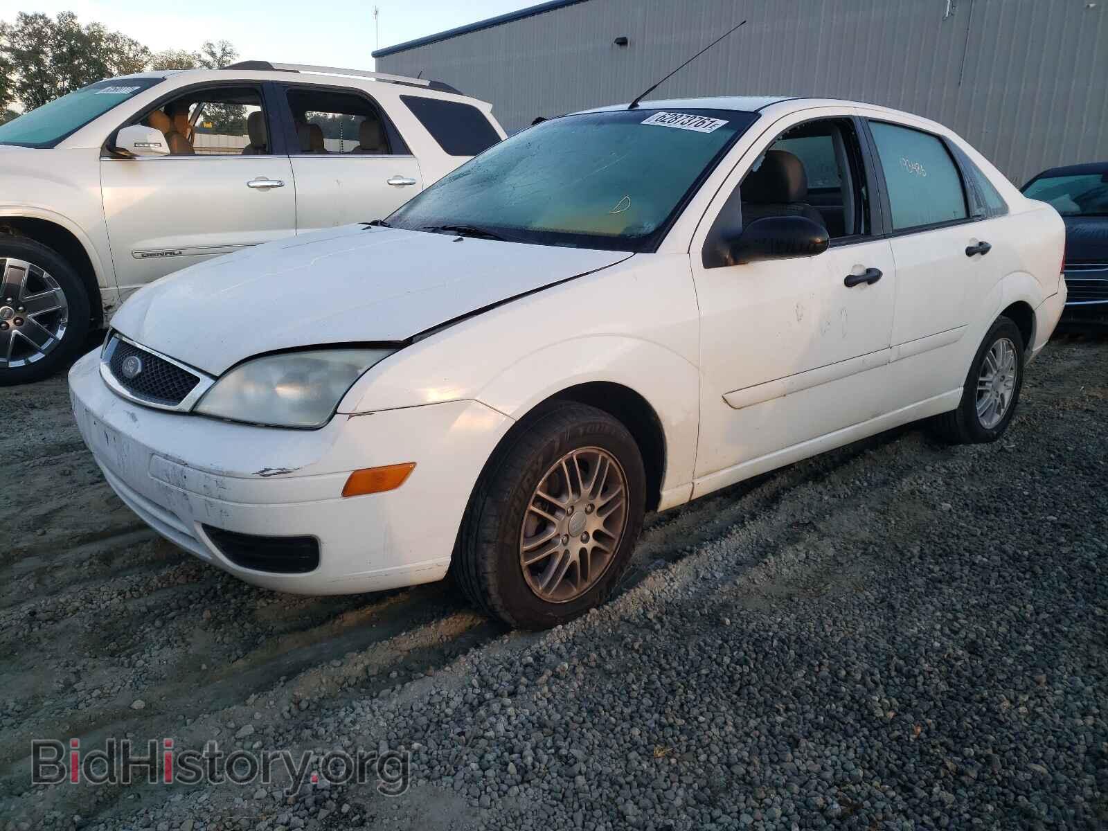 2007 FORD FOCUS - VIN: 1FAFP34N37W122670 - Фото 2