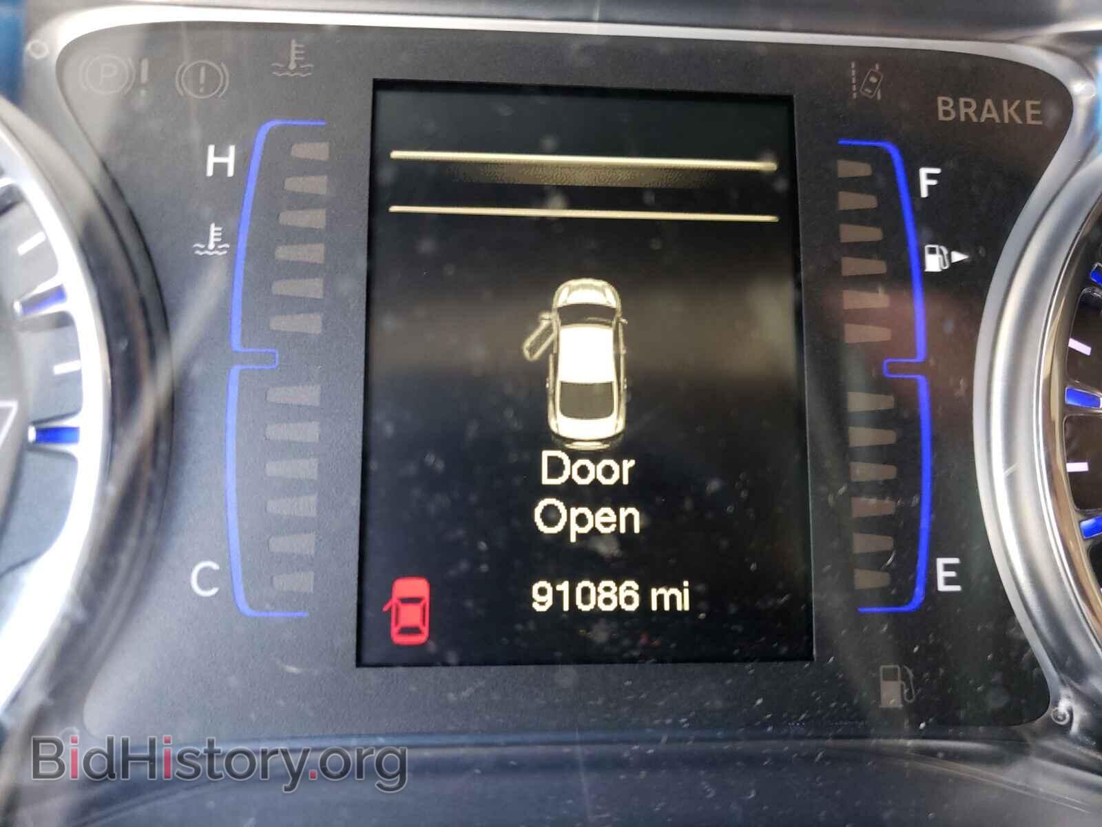 2016 CHRYSLER 200 - VIN: 1C3CCCAB5GN158776 - Фото 8