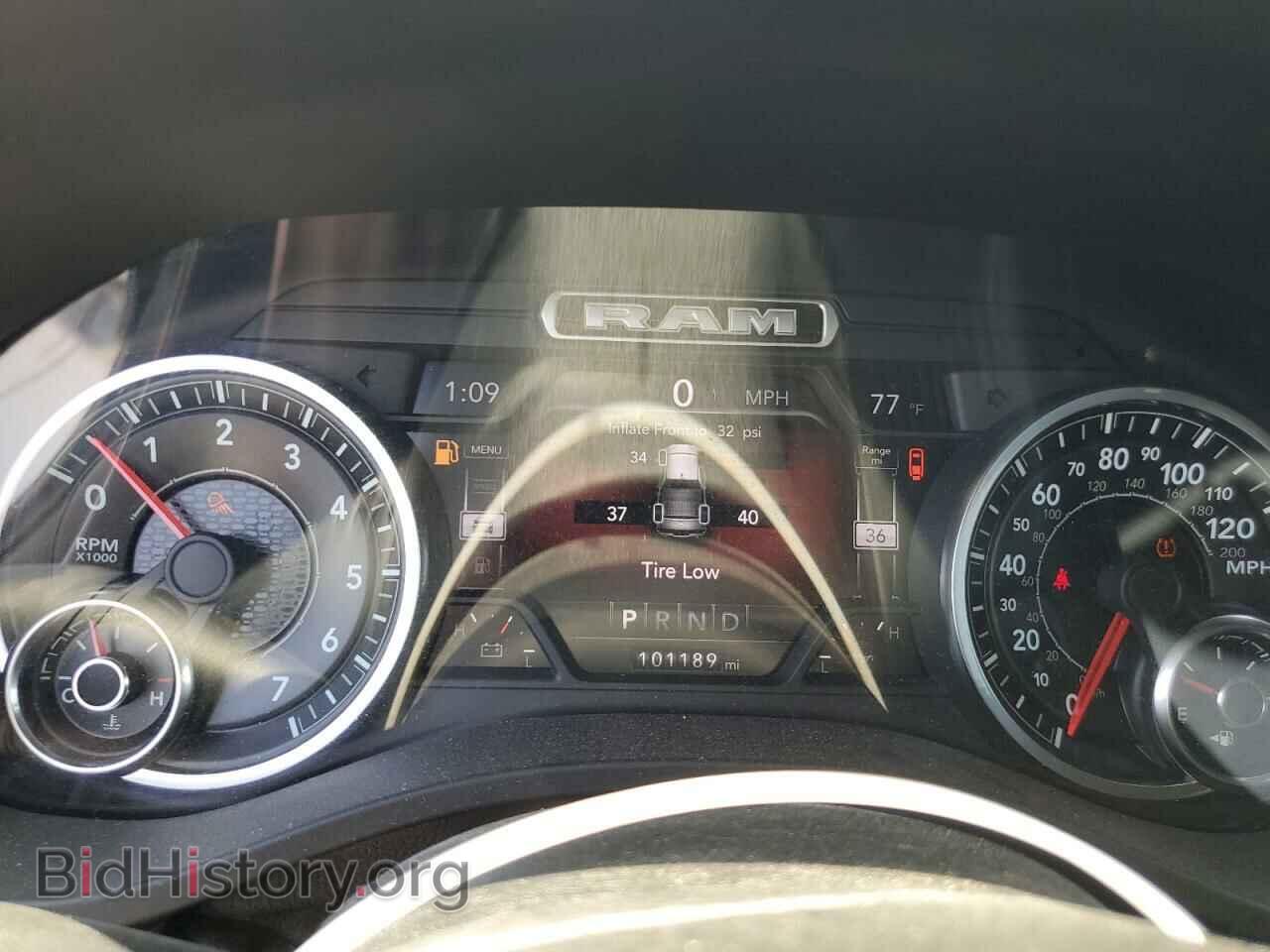 2020 RAM 1500 - VIN: 1C6SRFFTXLN127453 - Фото 9
