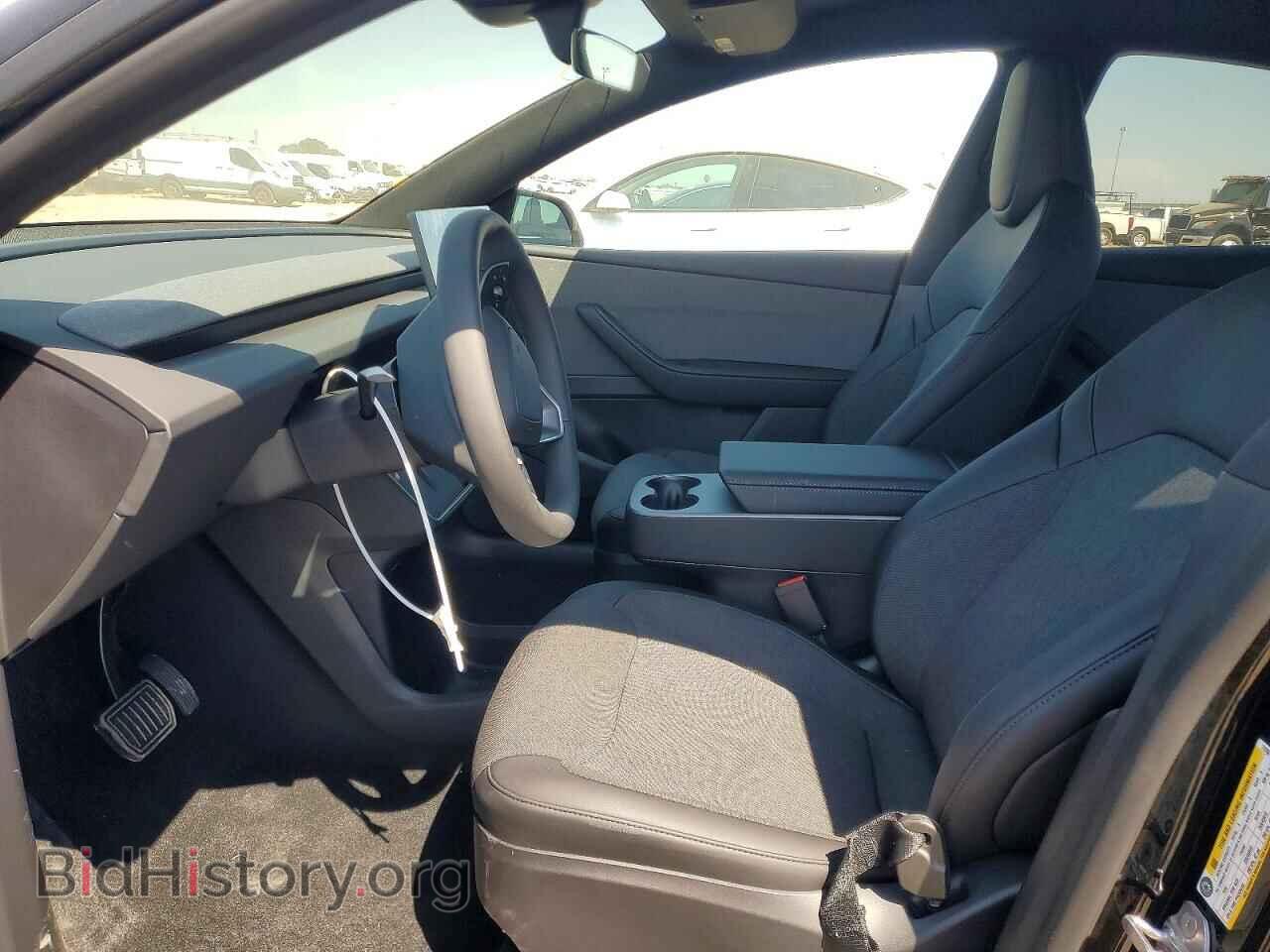 2026 TESLA MODEL Y - VIN: 7SAYGDED9TA712336 - Photo 7