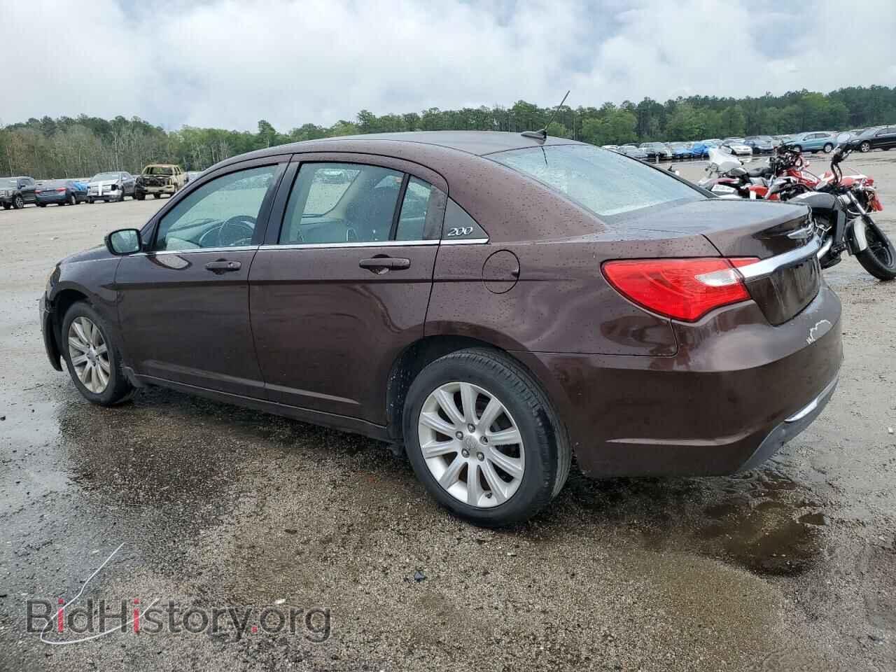 2013 CHRYSLER 200 - VIN: 1C3CCBBB8DN700280 - Photo 2