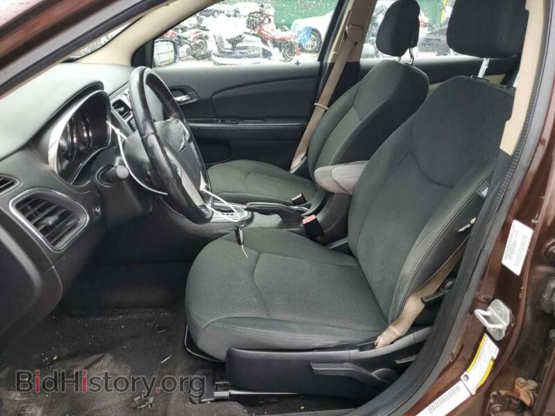 2013 Chrysler 200 (VIN 1C3CCBBB8DN700280) — фото 7 из 12