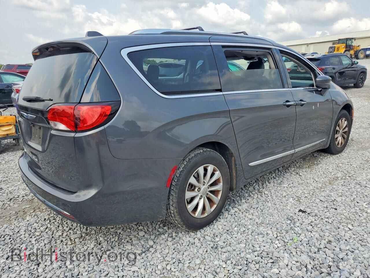 2020 CHRYSLER PACIFICA - VIN: 2C4RC1BG2LR100819 - Photo 3
