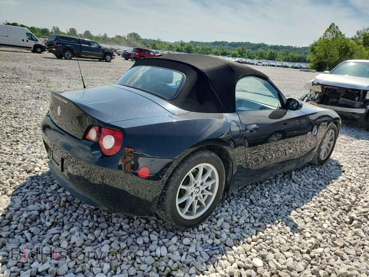 2005 BMW Z4 - VIN: 4USBT33585LS57027 - Фото 3