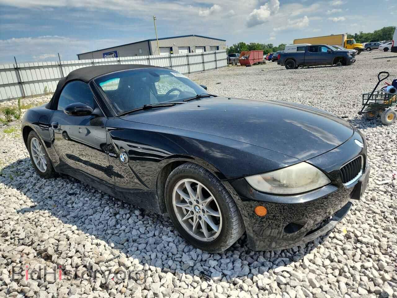 2005 BMW Z4 - VIN: 4USBT33585LS57027 - Фото 4