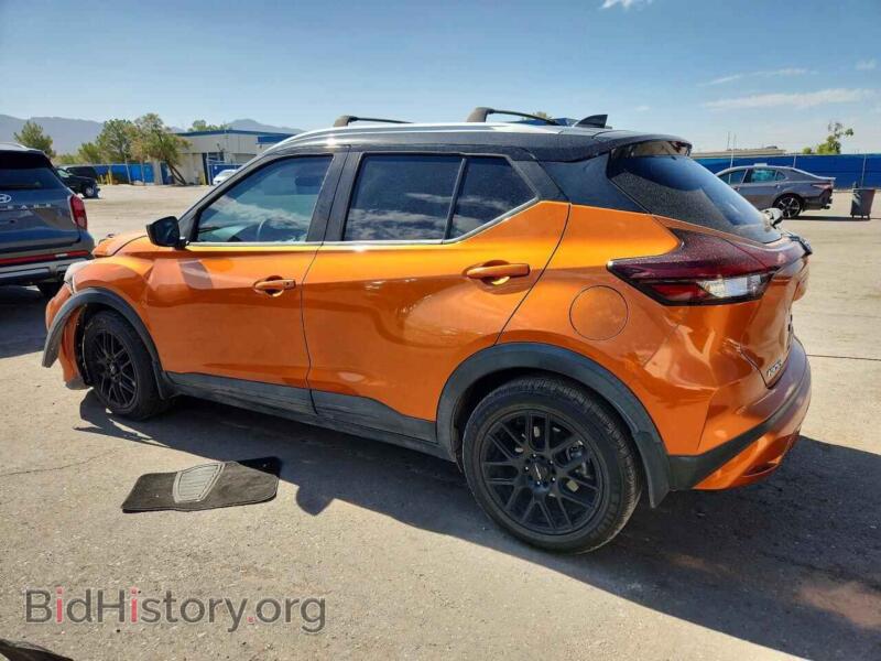 2021 Nissan KICKS (VIN 3N1CP5CVXML542943) — фото 2 из 13