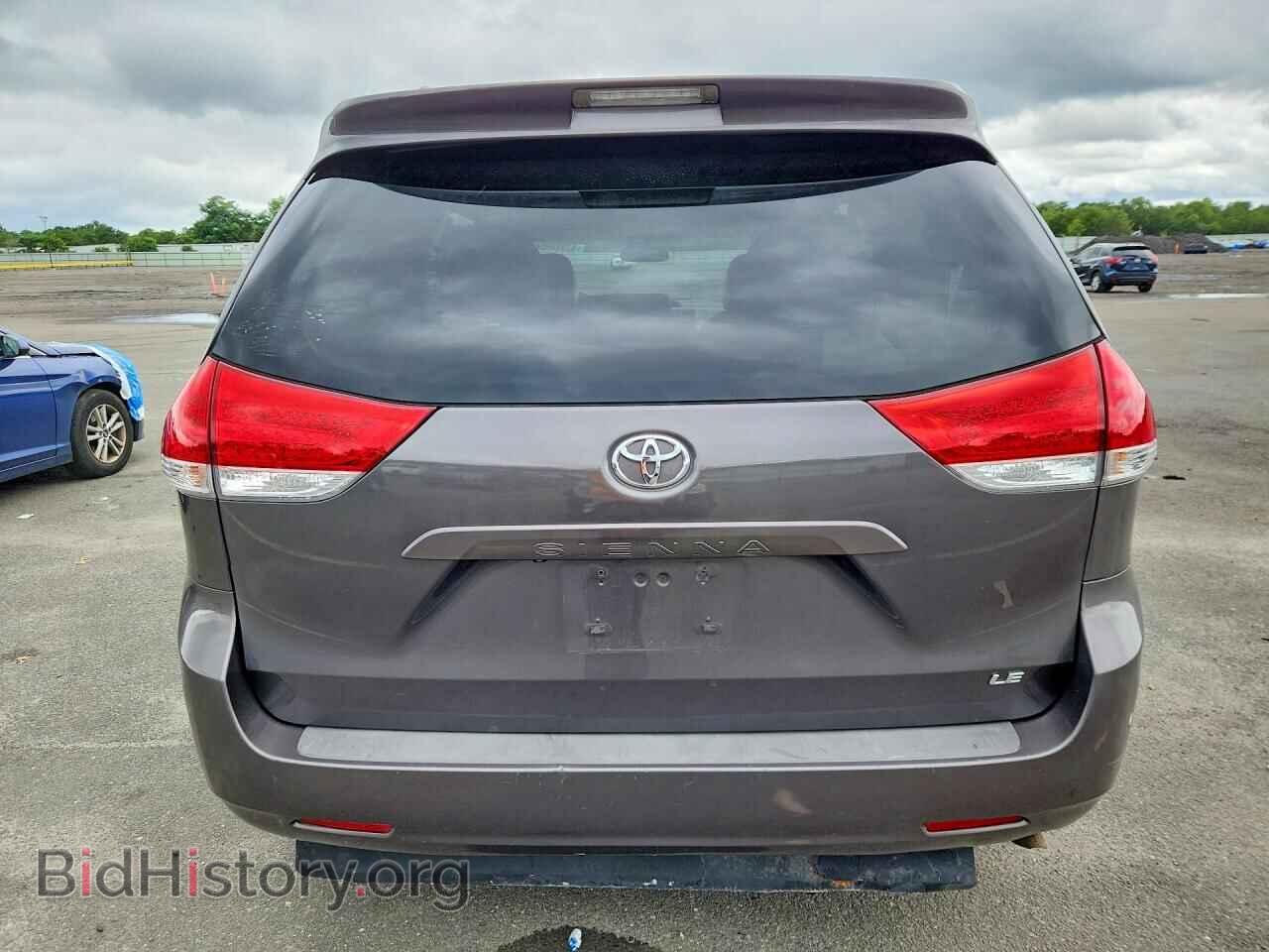 2013 TOYOTA SIENNA - VIN: 5TDKK3DC3DS371908 - Фото 6
