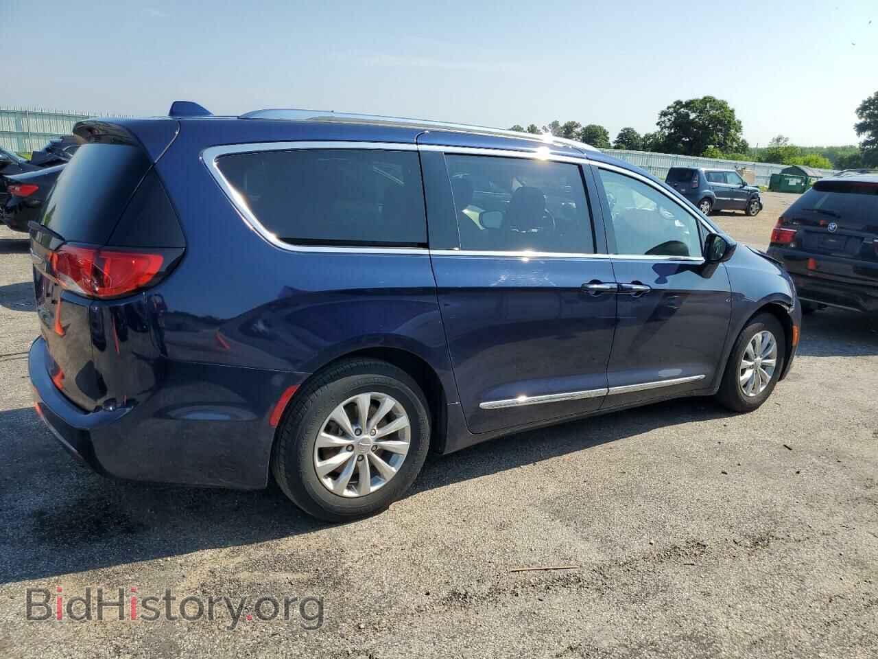 2018 CHRYSLER PACIFICA - VIN: 2C4RC1BG2JR114801 - Фото 3