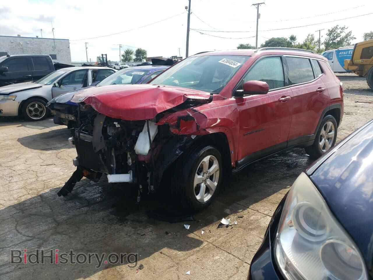 Фотография 3C4NJCBB3HT694135 - JEEP COMPASS 2017