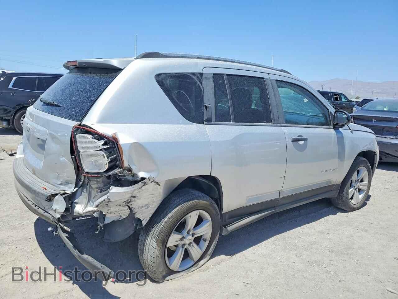 2012 JEEP COMPASS - VIN: 1C4NJDBB0CD597186 - Photo 3