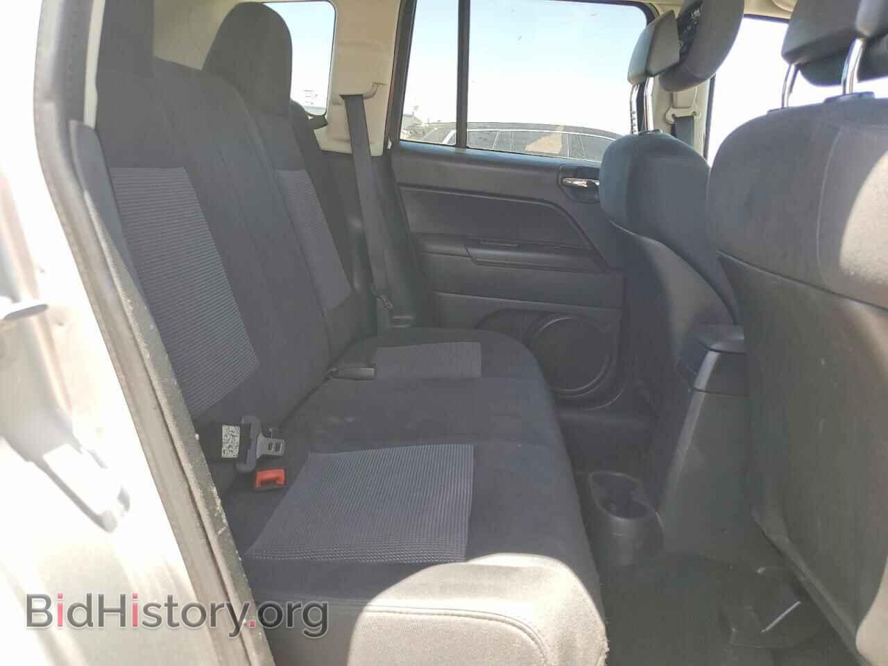 2012 JEEP COMPASS - VIN: 1C4NJDBB0CD597186 - Photo 10
