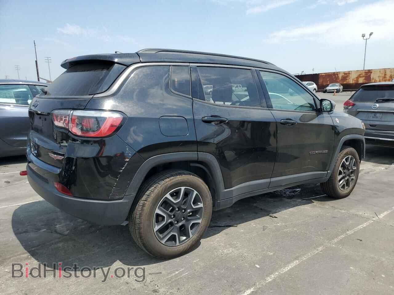 2019 JEEP COMPASS - VIN: 3C4NJDDB4KT660604 - Фото 3