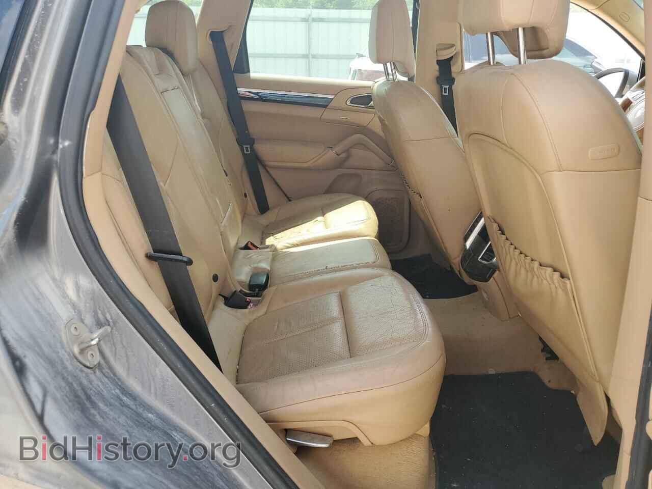 2011 PORSCHE CAYENNE - VIN: WP1AA2A23BLA09952 - Фото 10