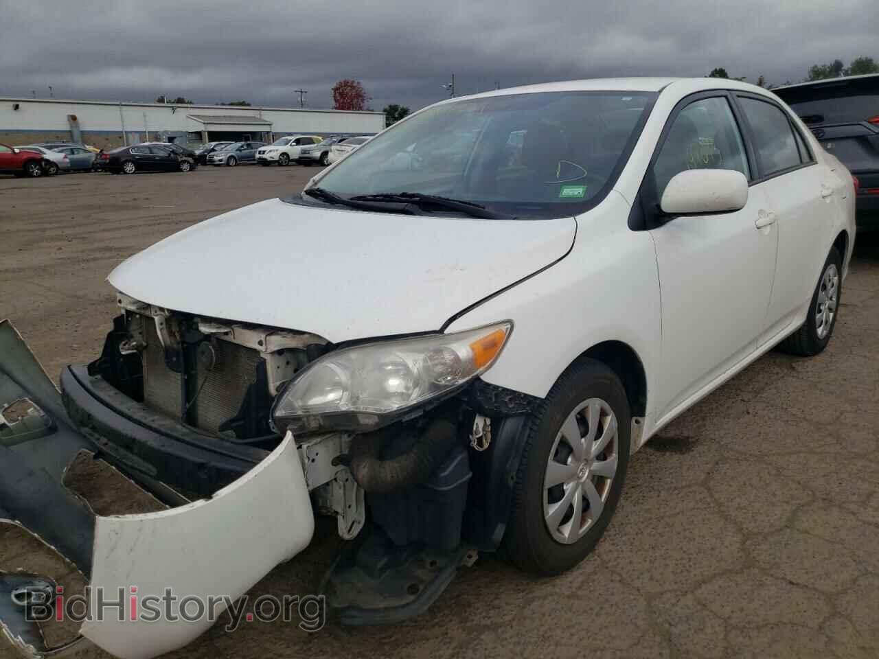 2011 TOYOTA COROLLA - VIN: 2T1BU4EE9BC647465 - Фото 2