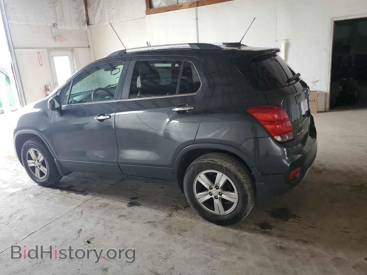 2017 CHEVROLET TRAX - VIN: 3GNCJPSB5HL211427 - Фото 2