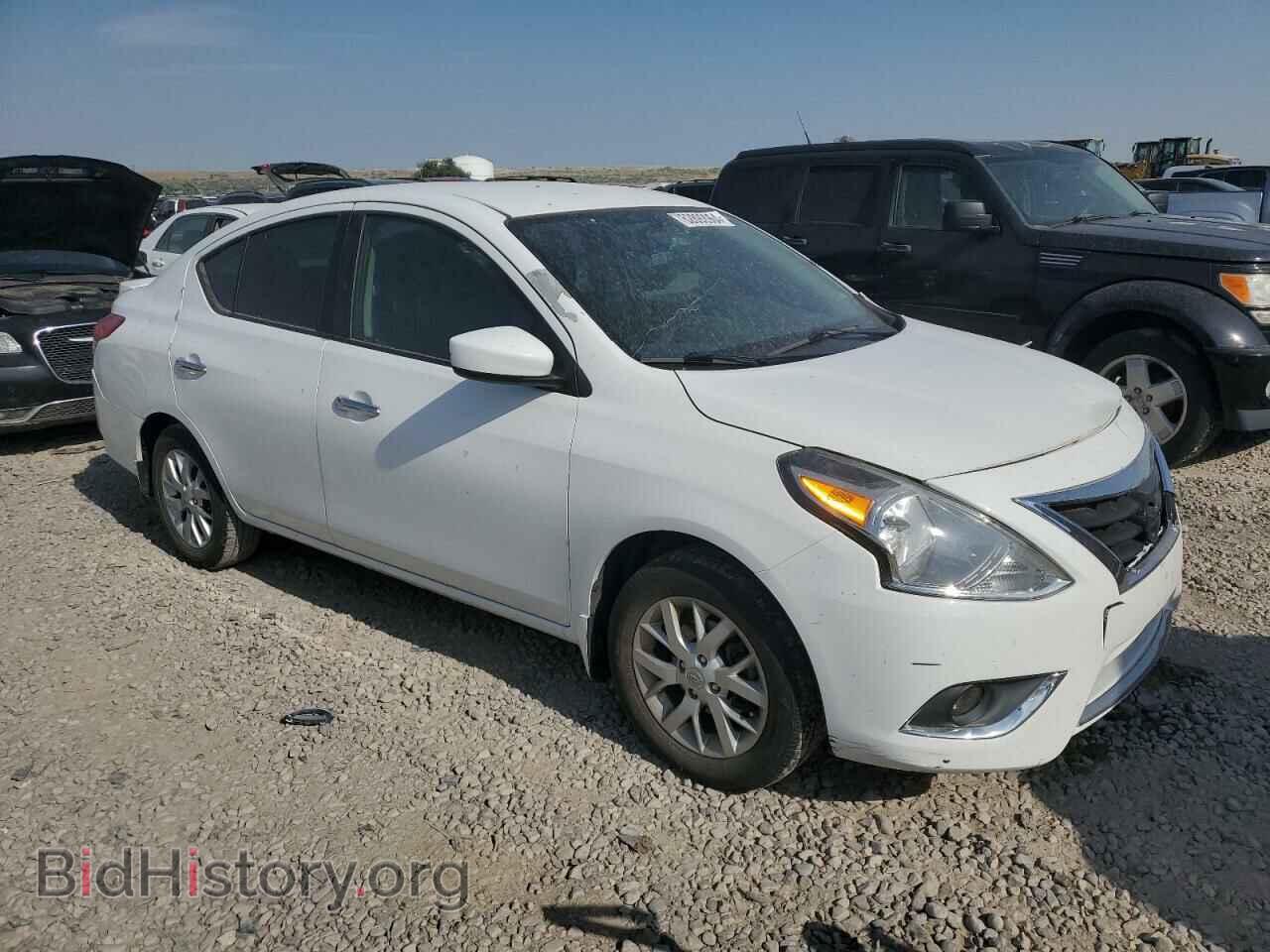 2017 NISSAN VERSA - VIN: 3N1CN7AP3HL831884 - Фото 4
