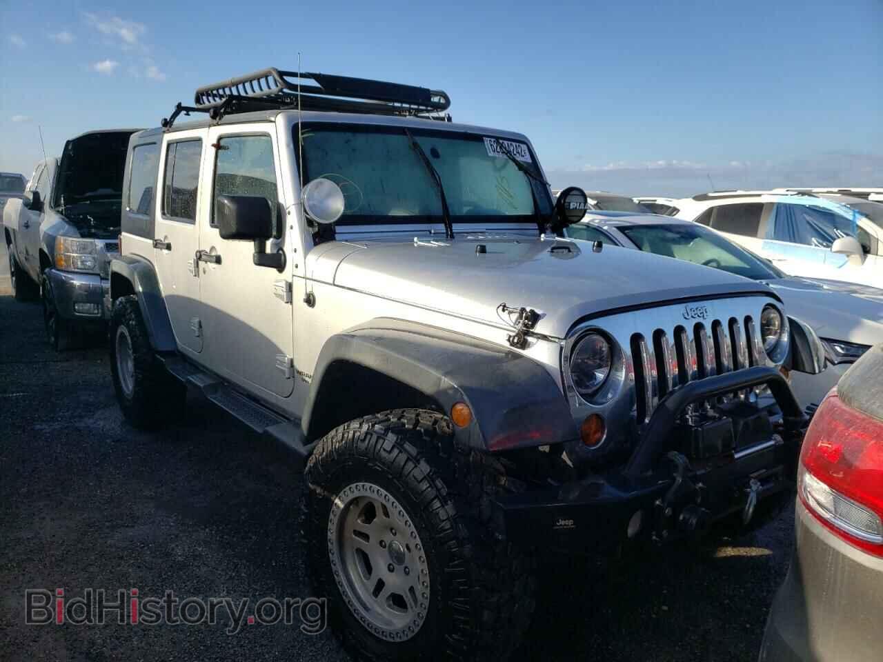 Photo 1J4BA6H14AL153982 - JEEP WRANGLER 2010