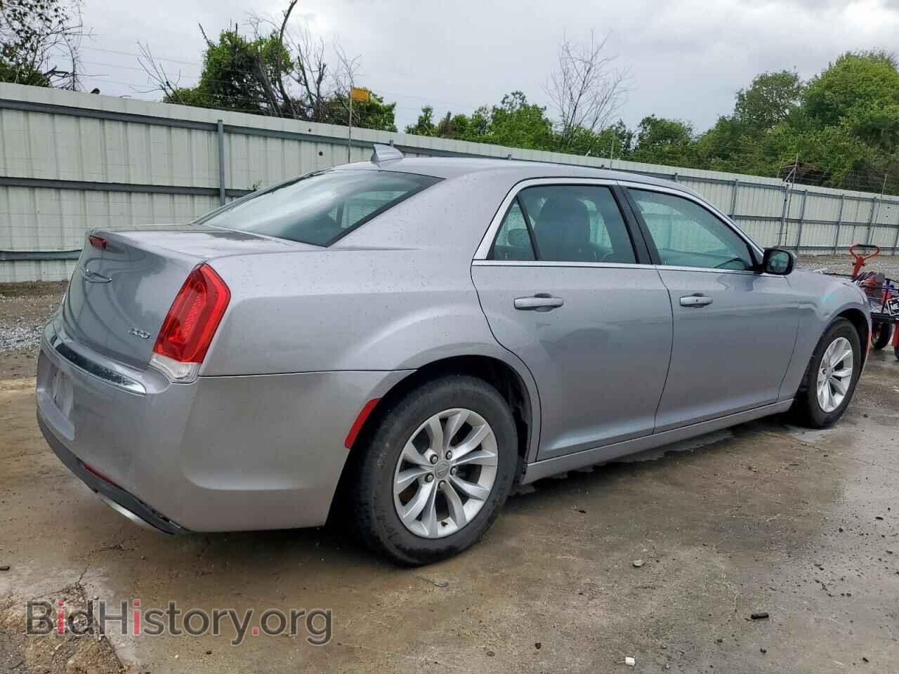 2015 CHRYSLER 300 - VIN: 2C3CCAAG8FH781526 - Фото 3