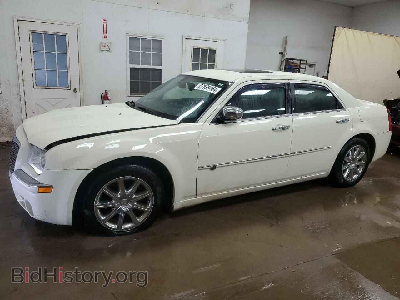 Фотография 2C3KA63T59H633962 - CHRYSLER 300 2009