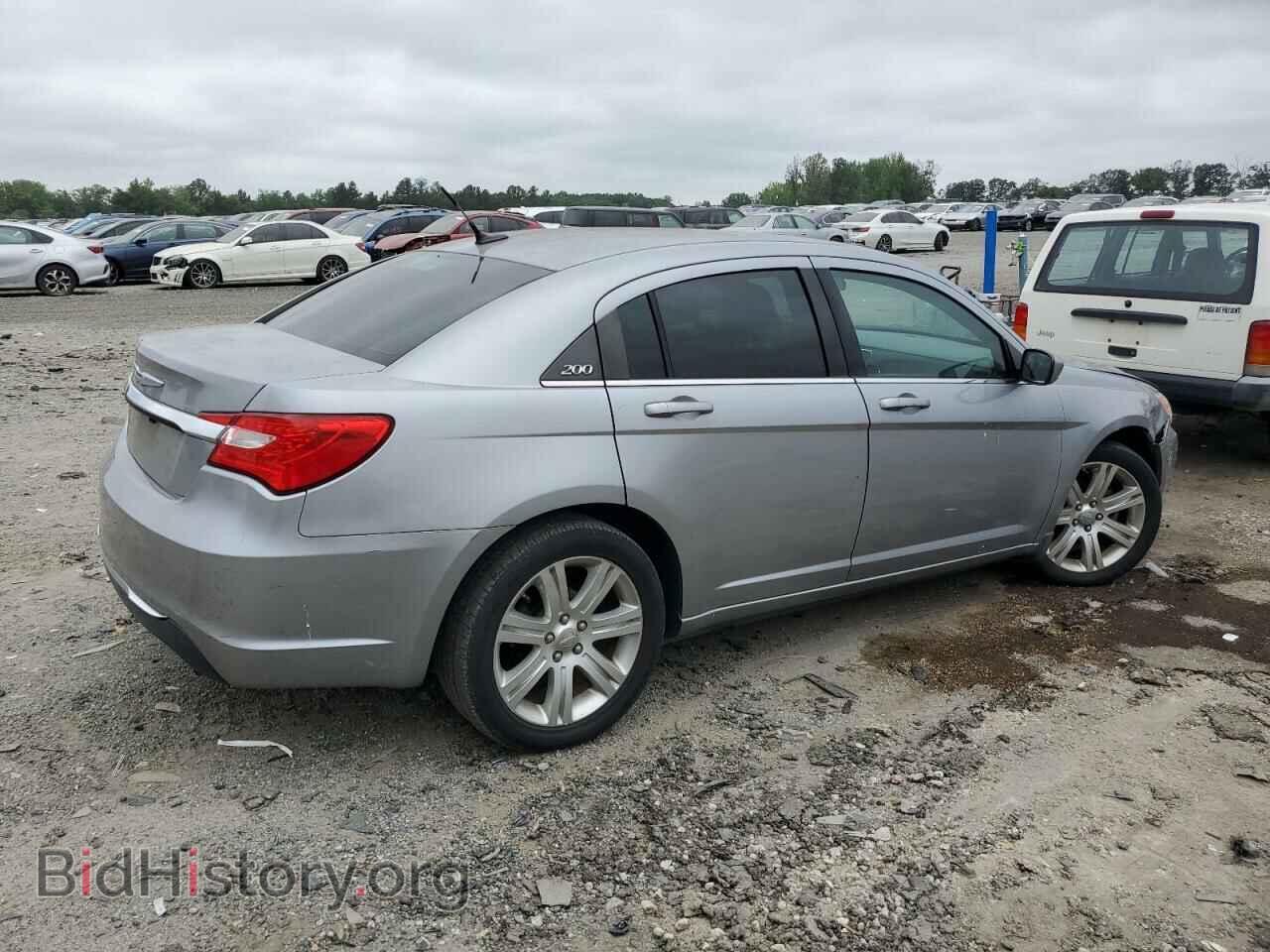 2013 CHRYSLER 200 - VIN: 1C3CCBAB3DN735858 - Фото 3
