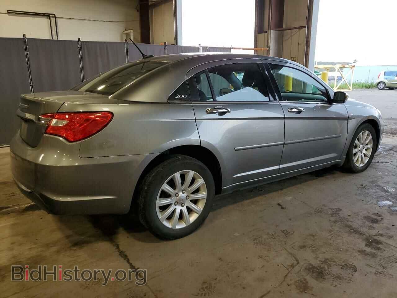 2013 CHRYSLER 200 - VIN: 1C3CCBCG3DN751857 - Фото 3