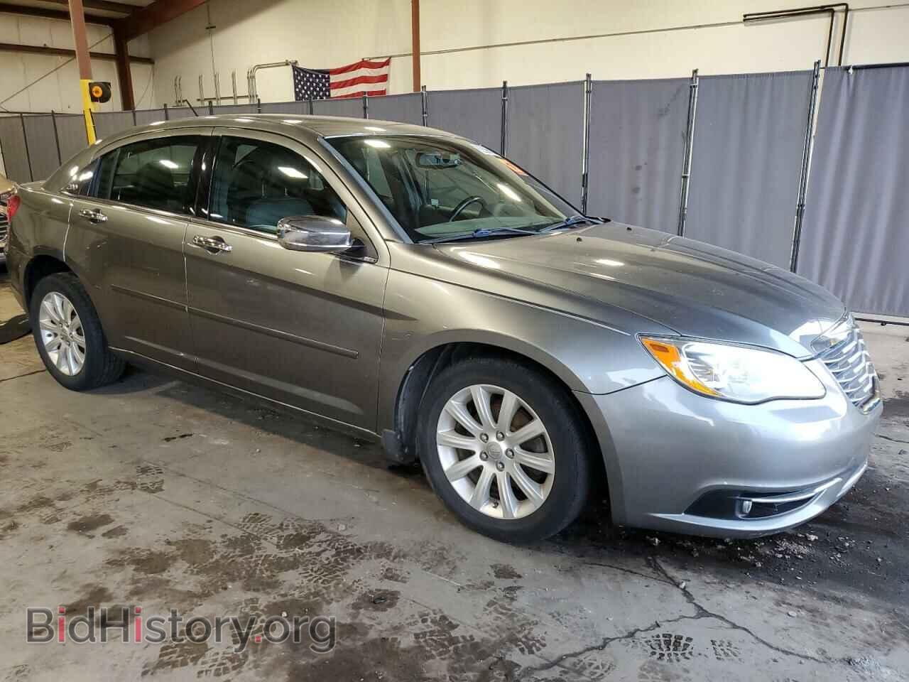2013 CHRYSLER 200 - VIN: 1C3CCBCG3DN751857 - Фото 4