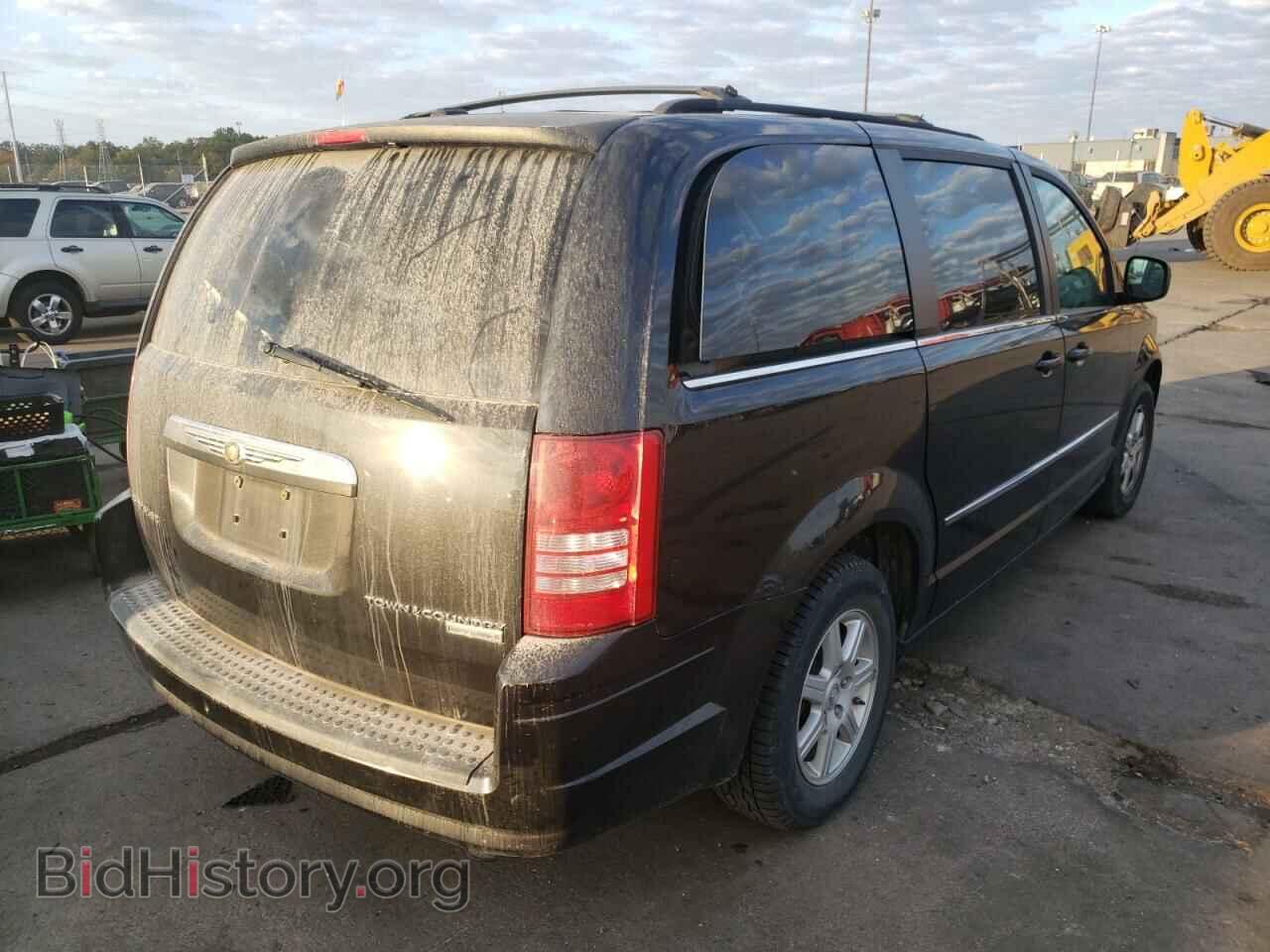 2010 CHRYSLER MINIVAN - VIN: 2A4RR5D13AR204225 - Фото 4