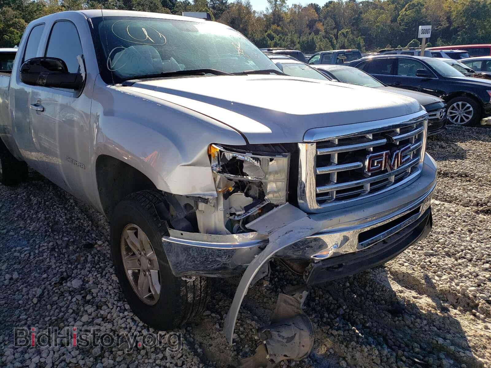 2011 GMC SIERRA - VIN: 1GTR2VE39BZ207521 - Фото 9