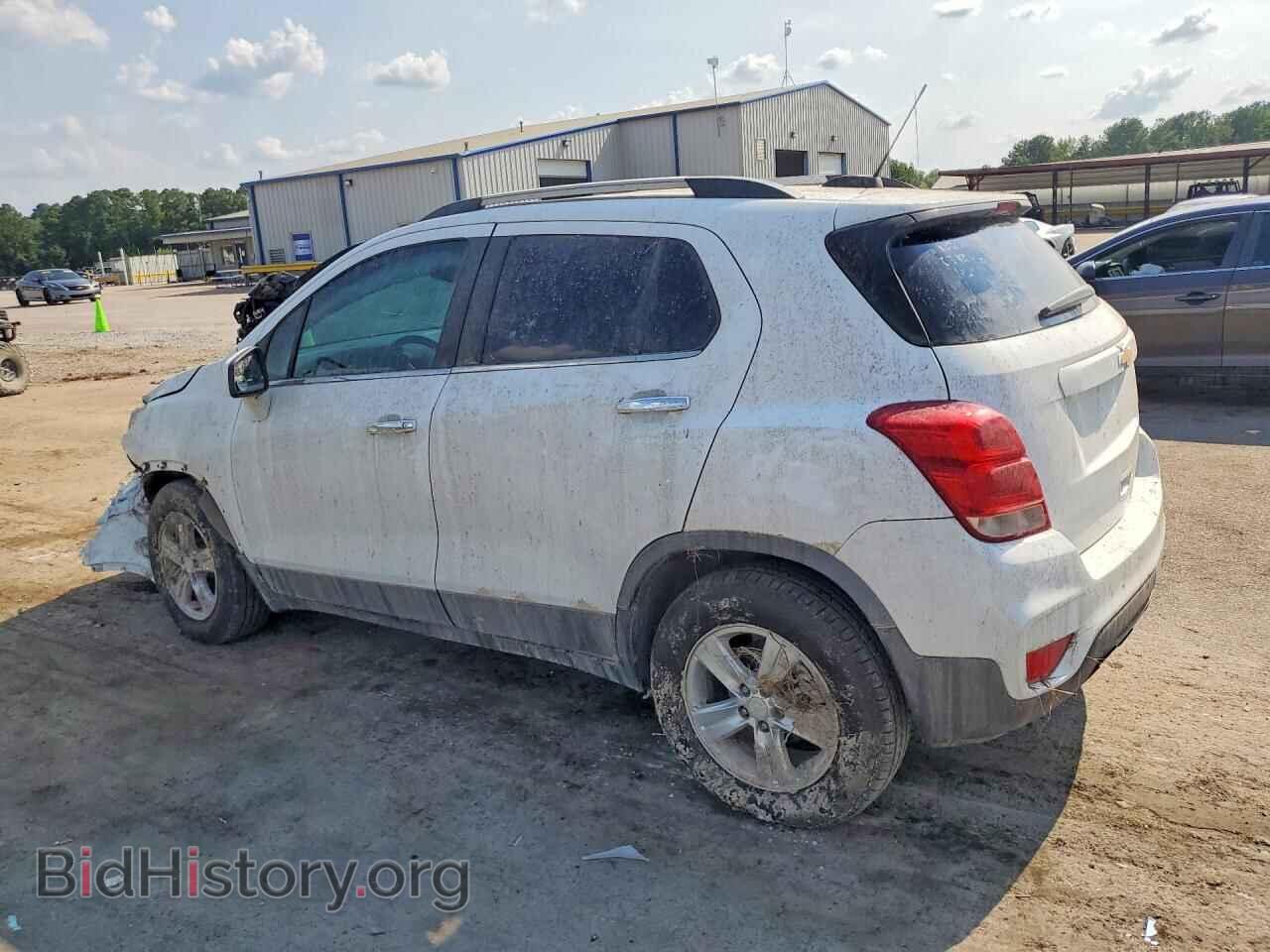 2017 CHEVROLET TRAX - VIN: 3GNCJLSB5HL211968 - Фото 2