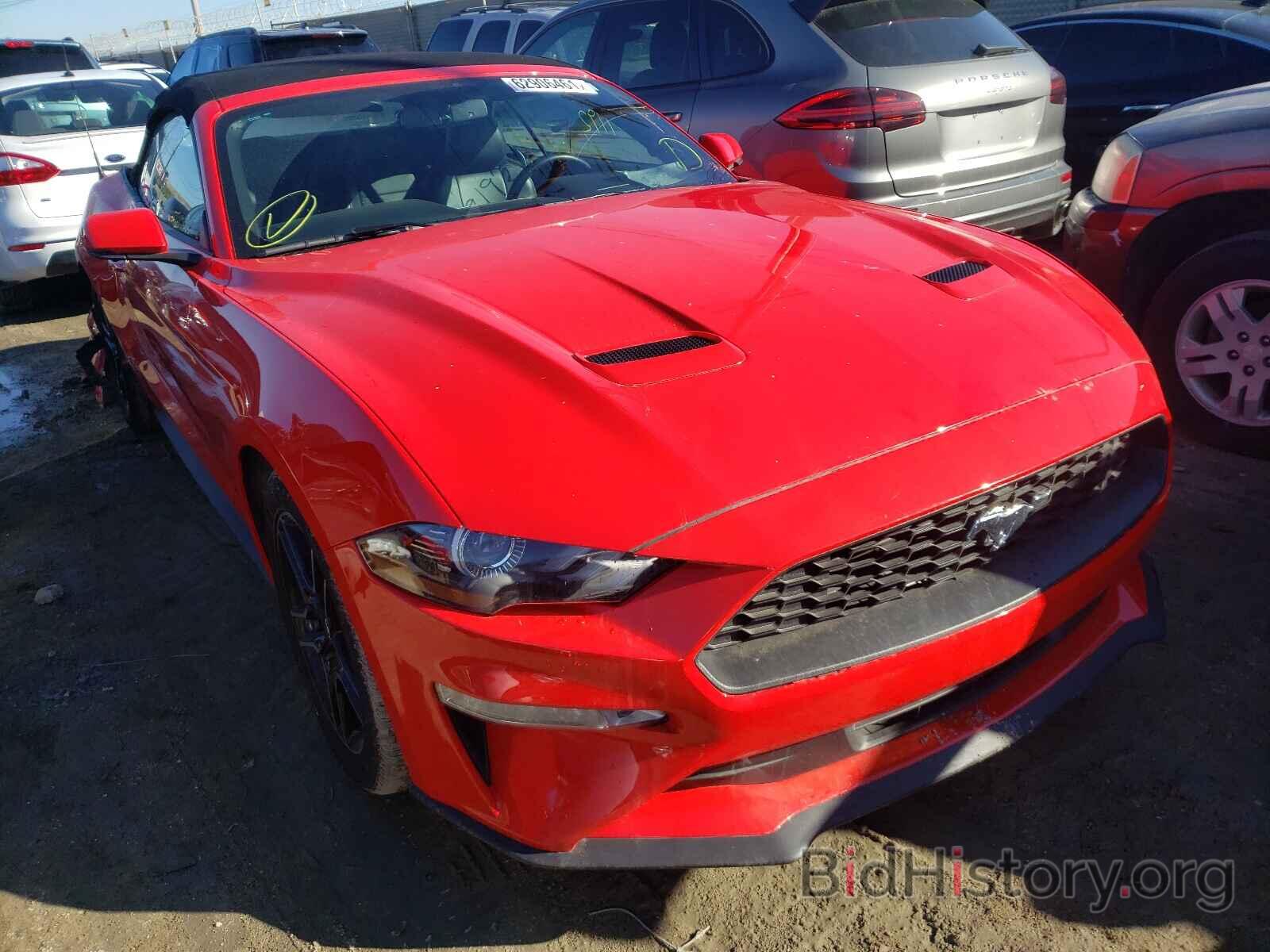 Photo 1FATP8UH4L5135857 - FORD MUSTANG 2020