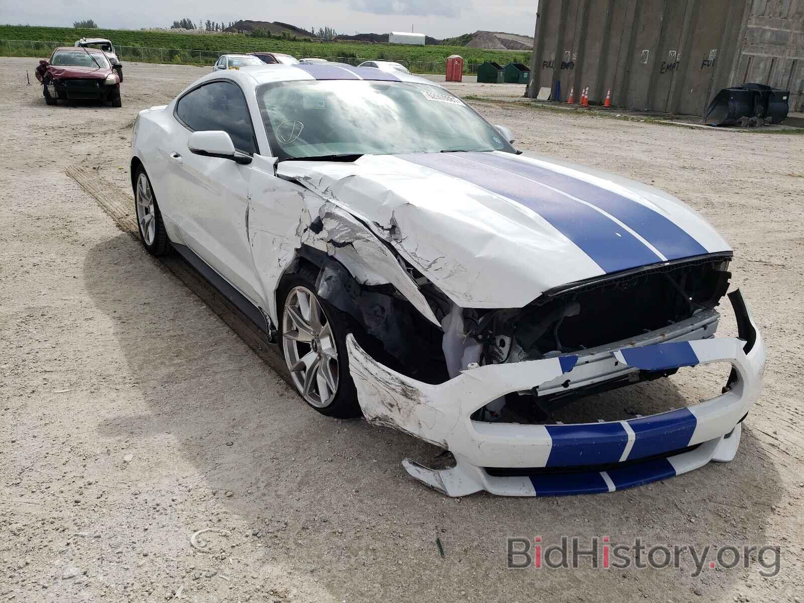 Photo 1FA6P8TH8F5429622 - FORD MUSTANG 2015