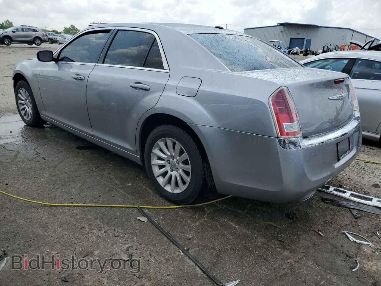 2011 CHRYSLER 300 - VIN: 2C3CA4CG7BH522167 - Фото 2