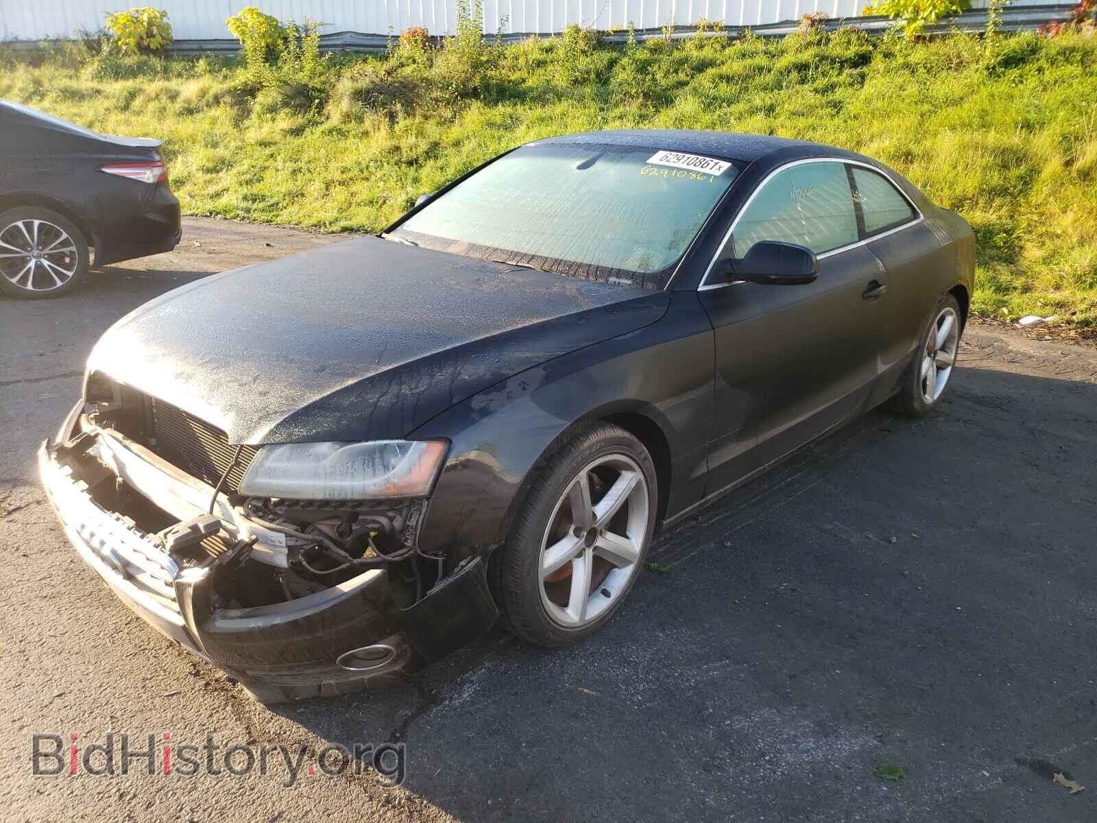2010 AUDI A5 - VIN: WAULFAFR0AA068606 - Фото 2