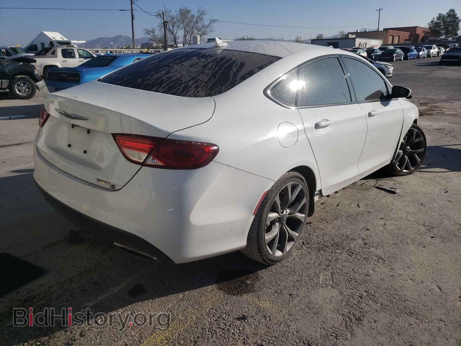 2016 CHRYSLER 200 - VIN: 1C3CCCBB2GN138371 - Фото 4